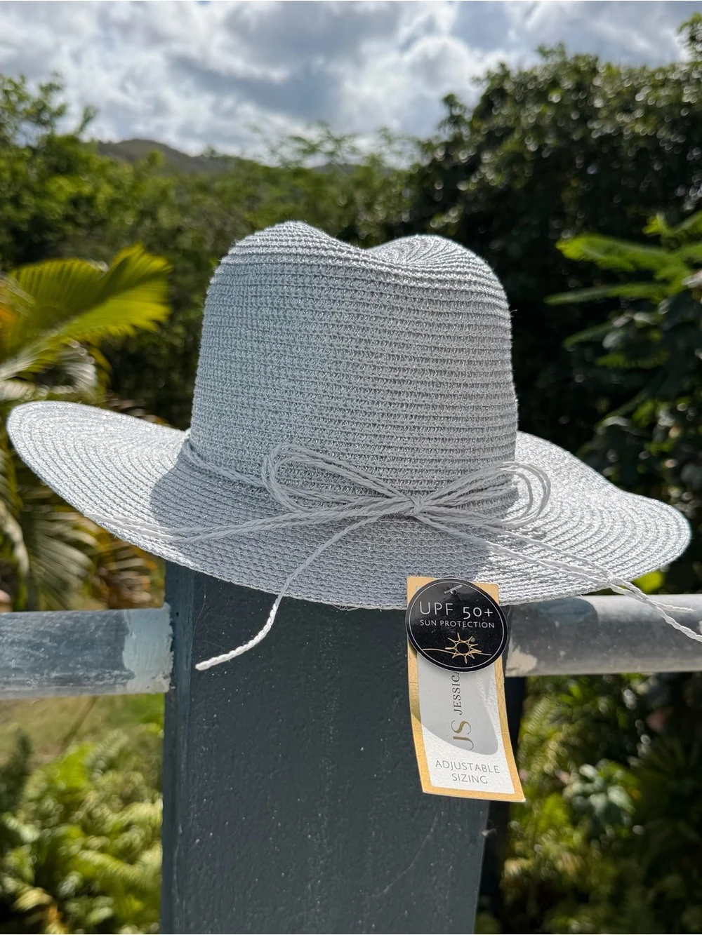 NWT JESSICA SIMPSON Silver Sparkly UPF 50+ Adjustable Metallic Festival Sun Hat